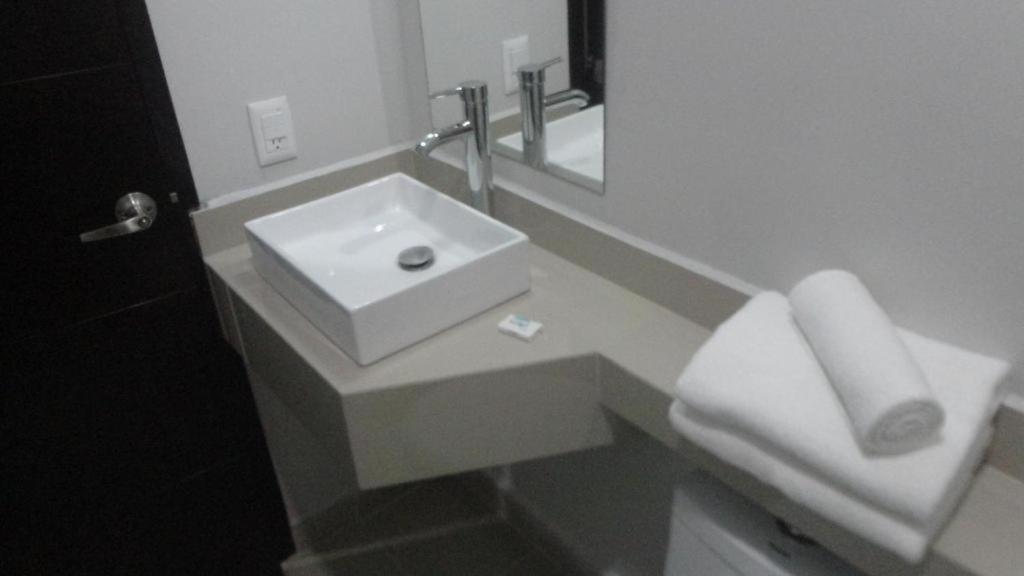 Hotel Tampico Express Ciudad Madero Exteriör bild